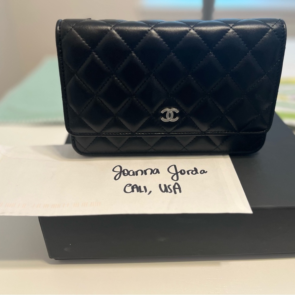Black Chanel WOC